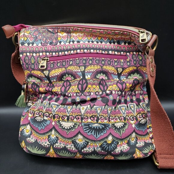 Sakroots Artist Circle Flap Crossbody Elephant Charm Tassel Bag Embroidered - Picture 2 of 13